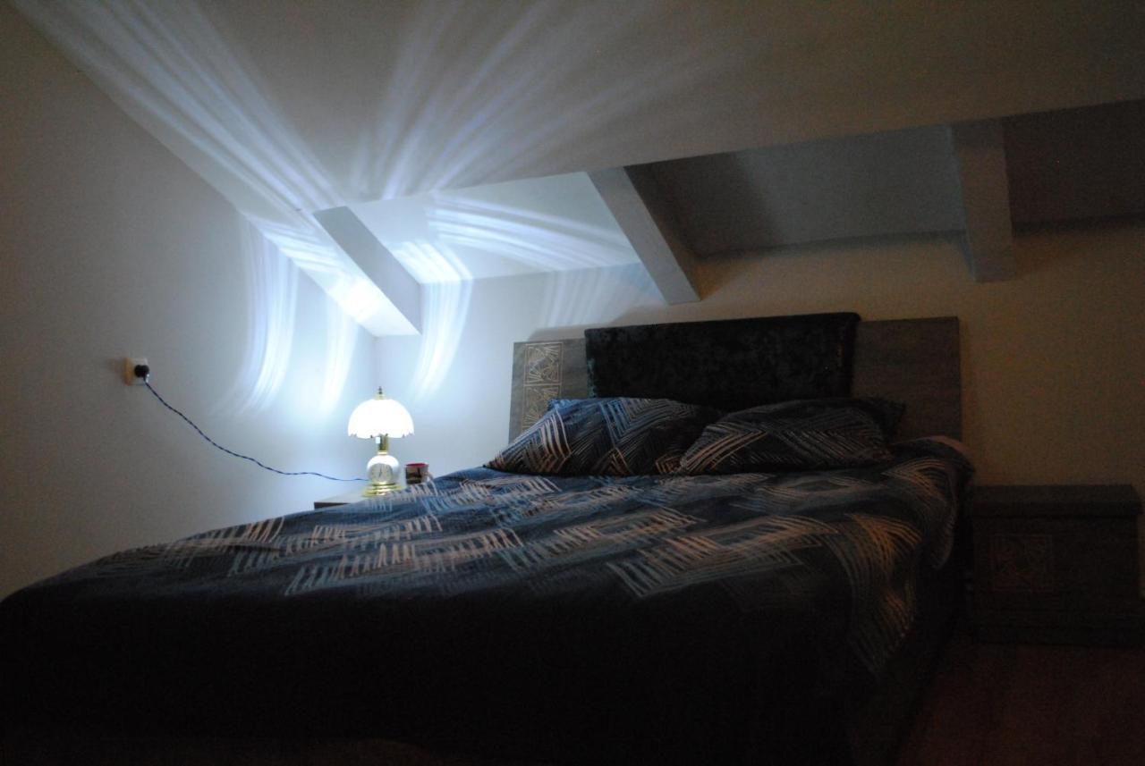 Family Guesthouse - Macharashvili Тбілісі Екстер'єр фото